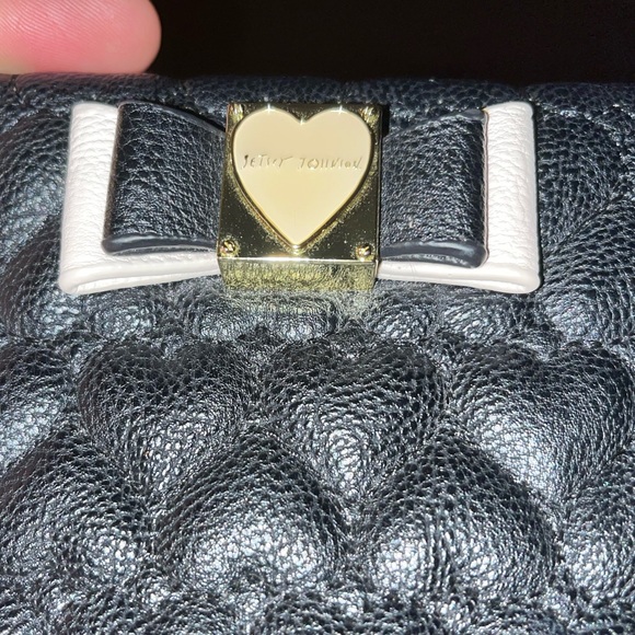 Betsy Johnson Wallet - Picture 5 of 5